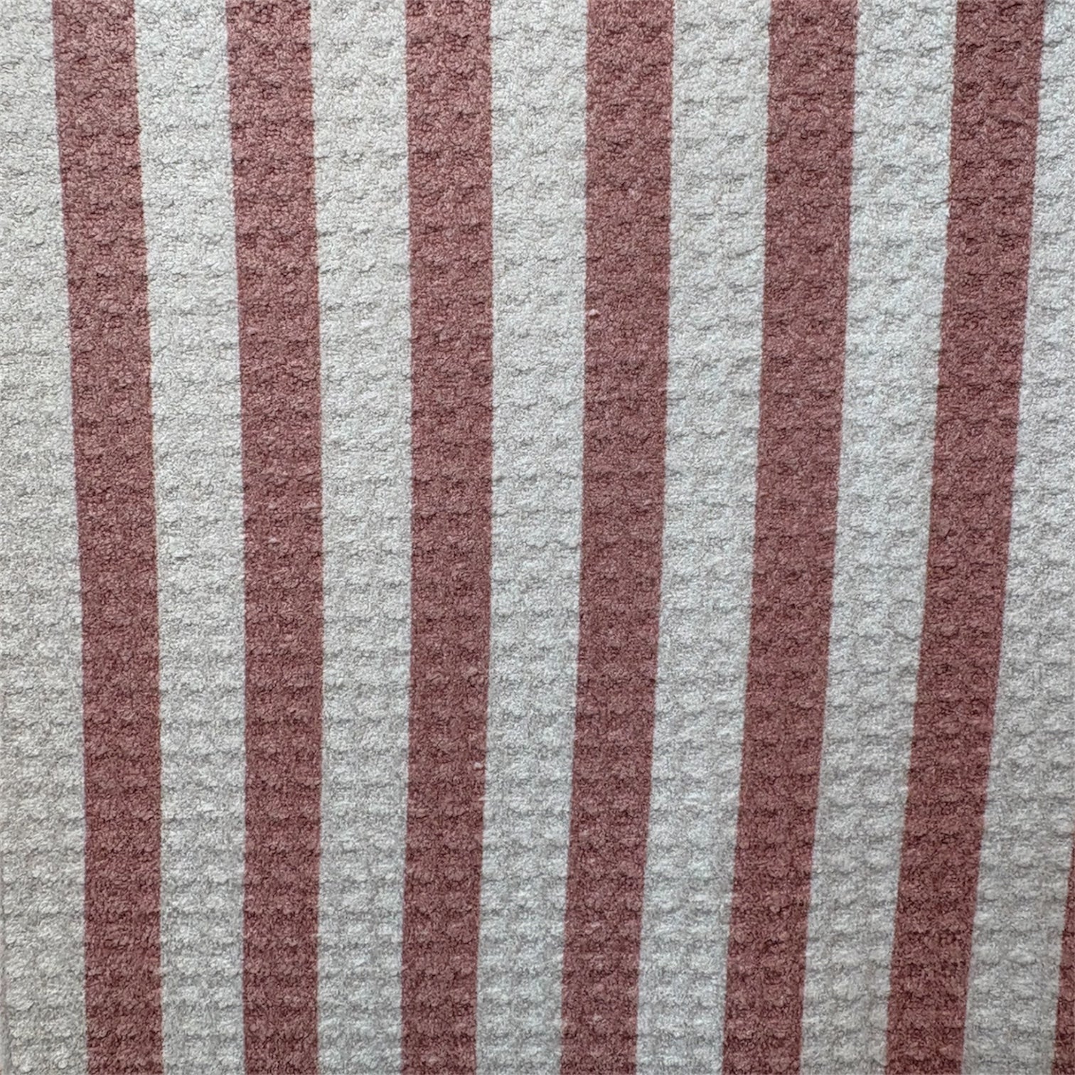 Meave Stripes