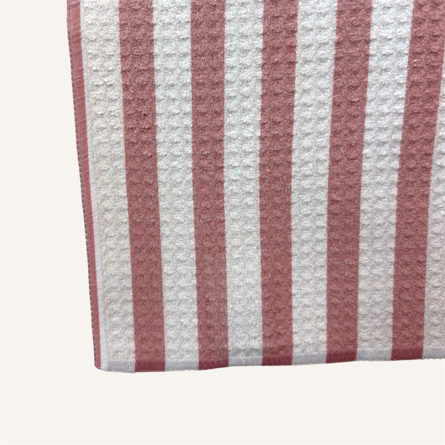 Meave Stripes