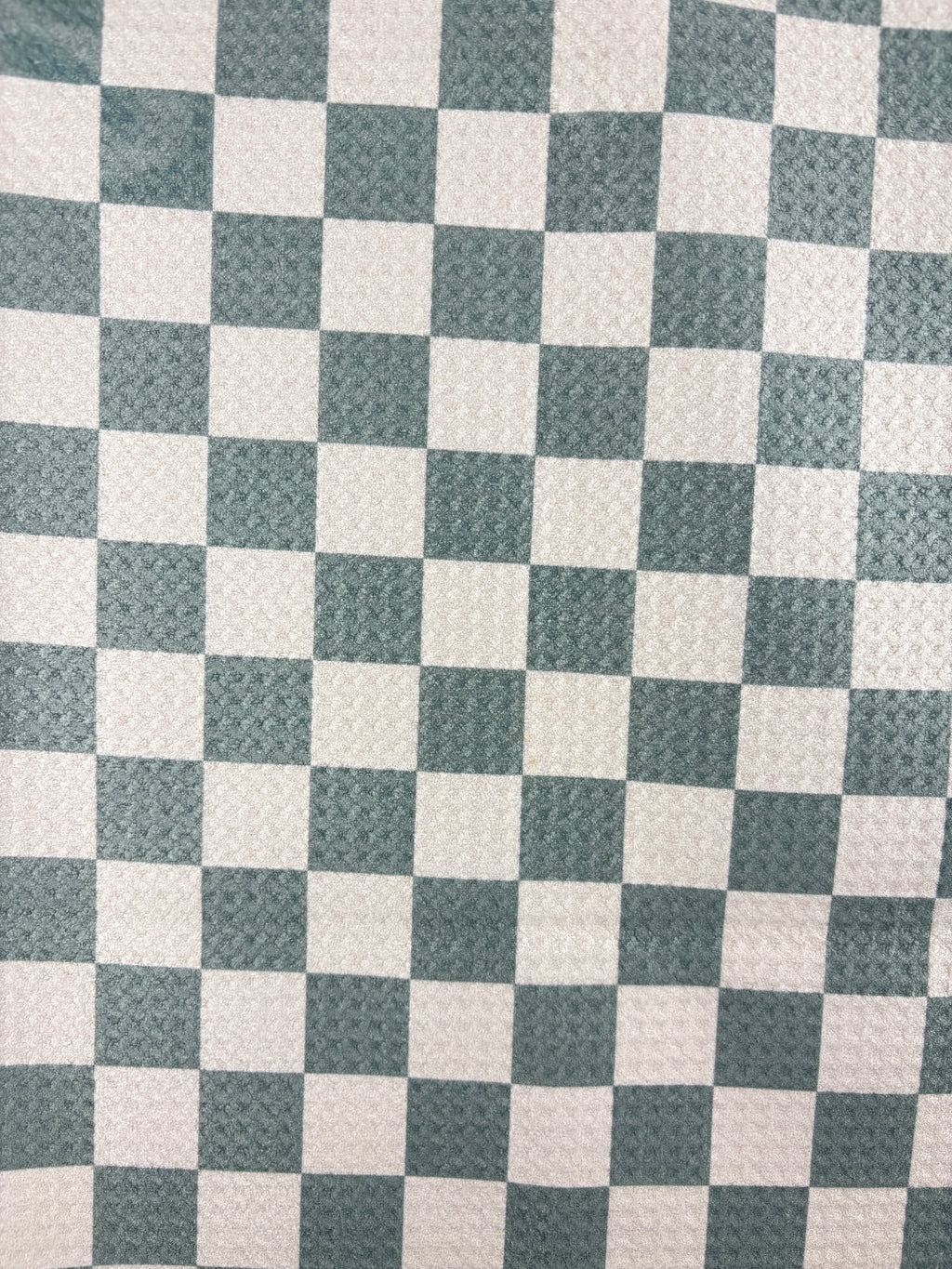 Iced Checkered (Dotty)